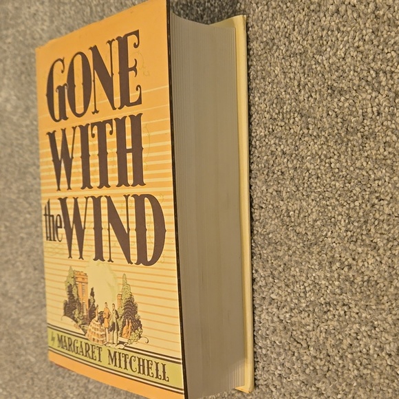 Gone With the Wind Hardcover Book - Picture 9 of 9